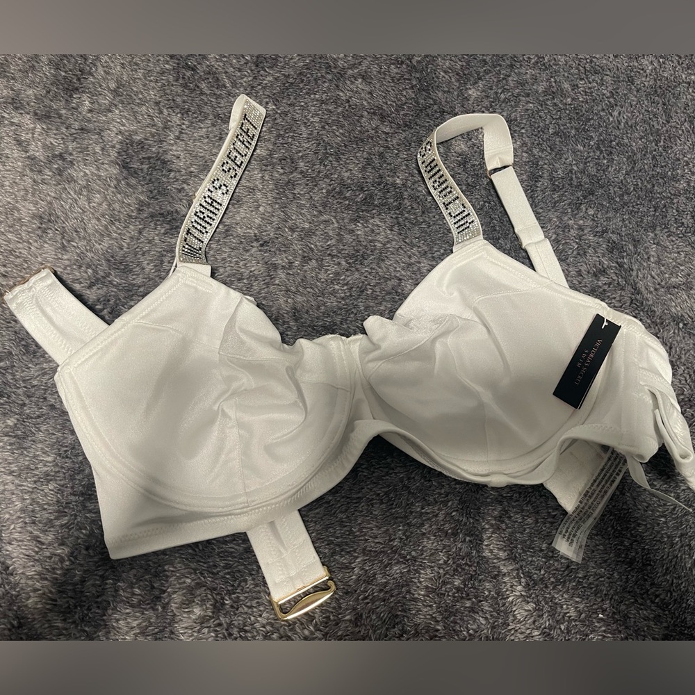 Victoria’s Secret shine strap